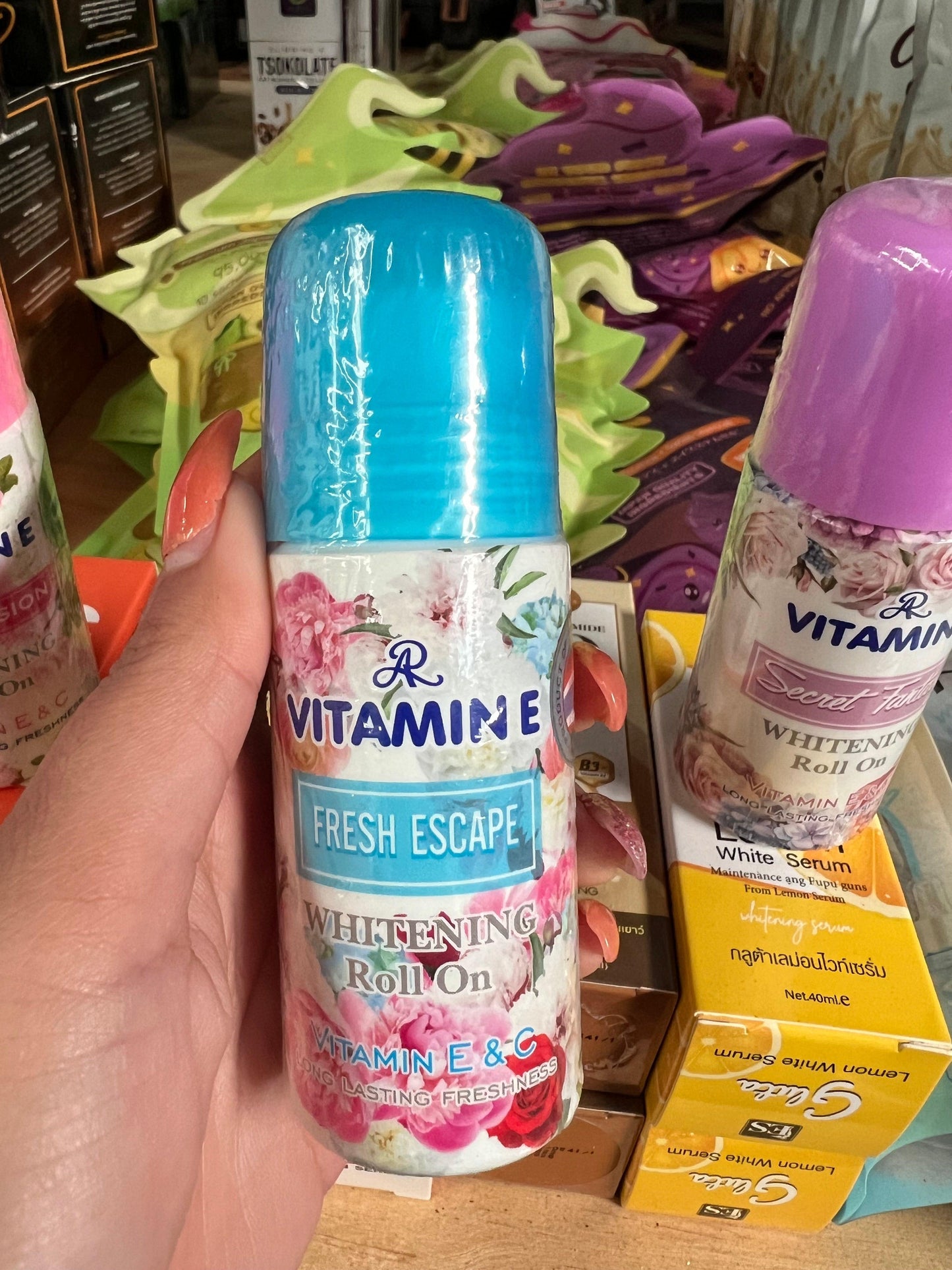 Vitamin E & C Whitening Roll On